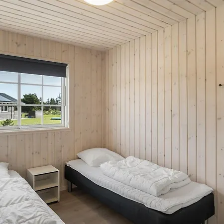 Damita - 350m From The Sea By Interhome *